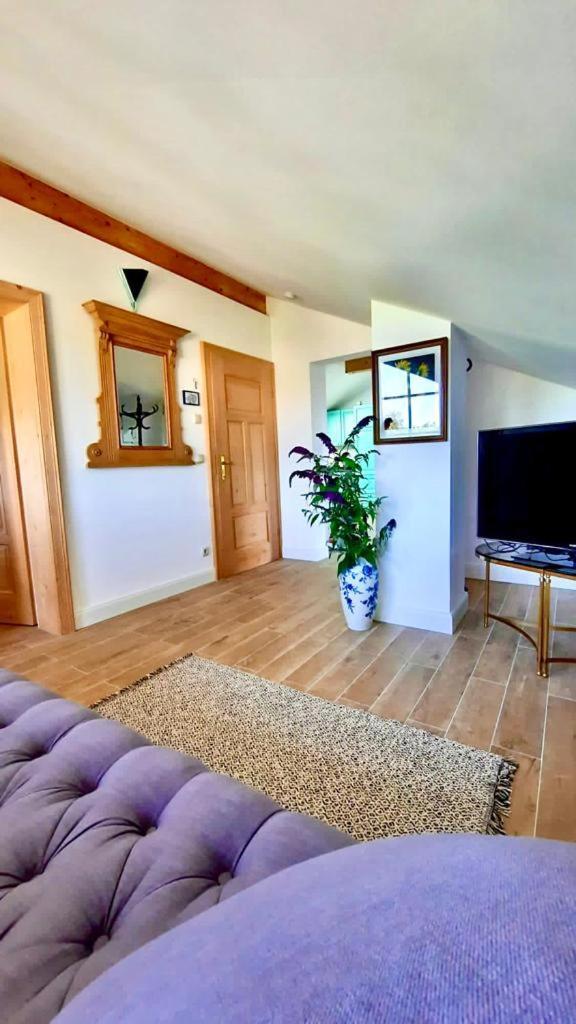 Ferienwohnung in seenaher Künstlervilla in Gstadt Gstadt am Chiemsee Exterior foto