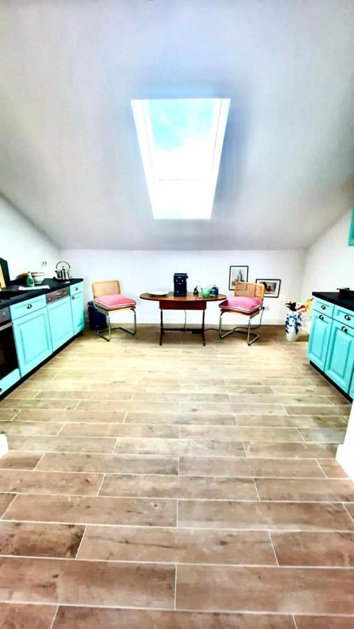 Ferienwohnung in seenaher Künstlervilla in Gstadt Gstadt am Chiemsee Exterior foto